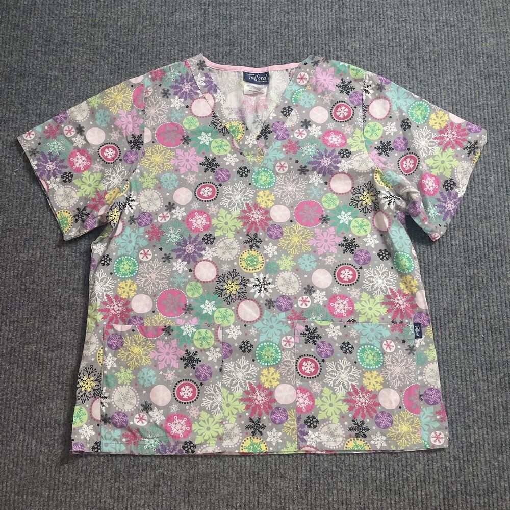 Tafford Uniforms Medical Scrub Top Women Size MEDIUM Christmas Snowflake Pockets